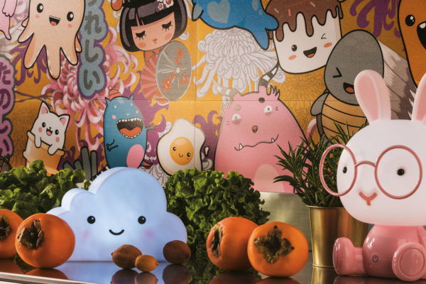 Kawaii Porcelain Wallpaper 80x80