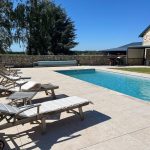 Travertine-effect tiled terrace - Jardivrac