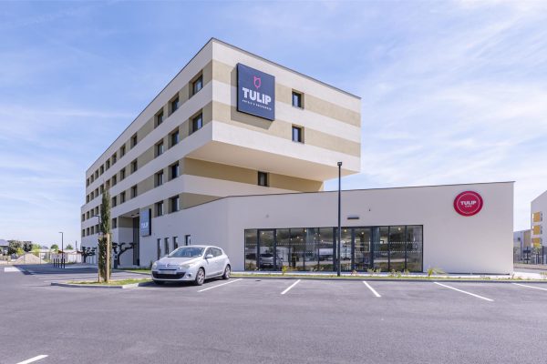 Construction of a serviced apartment complex in the Drôme